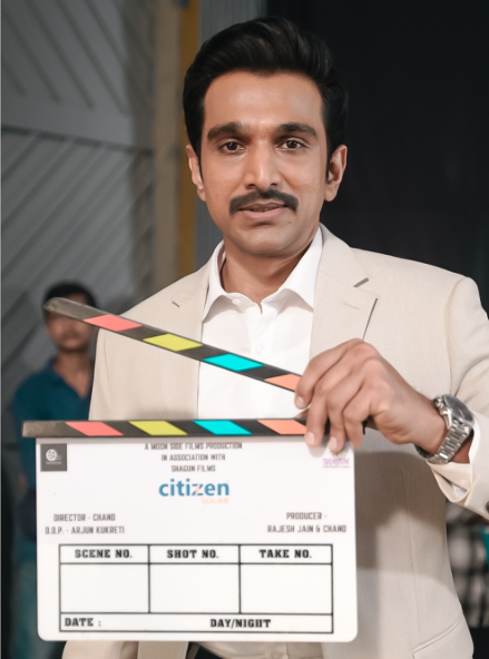 Pratik-Gandhi-Moonside-films